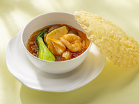 [Autumn-exclusive × 1 drink included] Noodle set lunch with dim sum