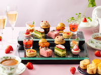 Summer Strawberry Afternoon Tea with Sparkling Wine ★ Weekdays (12:00 reservation)