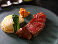 [Silver Week] Steak Lunch to Celebrate Longevity ~Exclusive for guests aged 65 and over, with selectable perks~