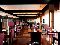 [Special Lunch Course: Sept 19–23] Family-friendly platter-style course menu | 8,500 yen