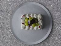【9/2〜】季節のショートケーキ ぶどう 四角型 4名様分【 ¥4,300円(税別) 】