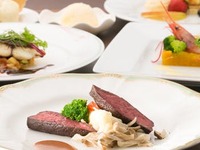ランチハーフコース　プチセゾン　選べる前菜/スープとメイン1品魚or肉料理　全3品