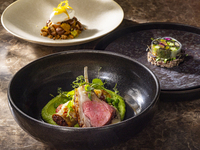 KASA/8周年記念 サステナブルランチ カサコース（お好みのスターター＋お好みのメイン＋デザート＋ドリンク）+選べる1ドリンク