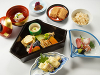 霜月のゆば料理(個室)
