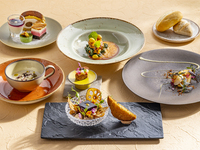 [Official Website Weekday Exclusive Offer] Iris + Sweet Buffet: 8,600 yen (Sept 1 – Nov 30)