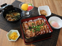 国産ポークの豚かば御膳
