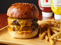 【Omi Beef】 Double Cheeseburger