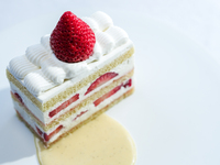 【数量限定｜平日】季節のショートケーキ付きオリエントランチ全5品  <13:30以降>