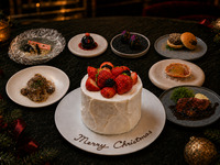 【早割限定｜ホールケーキプレゼント】-10組限定- クリスマスケーキが実質無料｜The Christmas  全7品