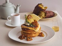 [Starting 9/2] Drink Set / “Sweet Potato” and Salted Butter Crème Brûlée Pancakes with Honey Lemon Sauce