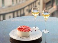 9/17 onwards: 【Lunch Anniversary】 A 6-course lunch featuring a toasting drink and an anniversary cake with a personalized message