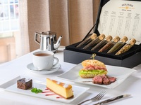 [Weekends & Holidays Only]  AUTUMN AFTERNOON SELECTION ~GRAND~  and special desserts + [refills unlimited] Illy coffee & Mighty Leaf tea