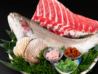 【秋のおまかせ AUTUMN OMAKASE】北海道の秋の旬「秋鮭・いくら・あわび茸」を愉しむ
