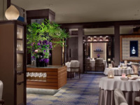 【Dinner】　Christmas Dinner Course + 1Glass KRUG Champagne (12/23～12/25 )