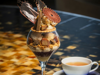 【平日WEB限定】和栗パフェ + Cafe 1杯付 