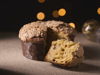 Farine Signature Christmas Panetonne