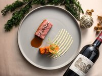 【Xmas2026】<プレミアムワイン3杯付>３種の最高峰（グラン・ヴァン）と奏でる至福の饗宴、  スペシャルクリスマスランチ￥56,600