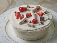 [Anniversary Dinner Plan] 5-course meal with whole cake and glass of champagne P72