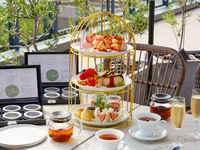 オフィシャルWeb限定最安値【甘酸っぱい苺の贈り物】苺アフタヌーンティー+乾杯酒＆カフェフリー+アニバーサリーメッセージ(平日限定)