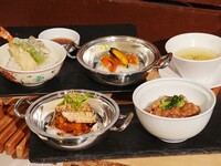 [Tue–Fri Only] Anniversary Appreciation Menu: A Collection of Signature “Mini Donburi” Dishes from All Restaurants – A Culinary Quartet, the Gourmet Quartet~