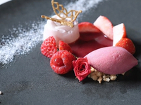 Early-bird [LUNCH] Noel 2026: The ultimate Christmas special lunch course with 9 dishes + champagne