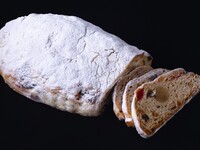 “Early Bird Discount” Stollen