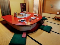 [Night Session] Private room: Tempura special course ¥44,000 (tax included); 10% service charge applies separately. [Reservations by phone only]