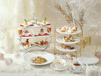 【Wagyu Lunch】 Toasting wine × 10 appetizers × White Celebration Afternoon Tea