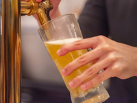90-minute all-you-can-drink alcohol (self service)