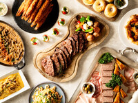 【大人/土日祝日】鉄板焼きビーフステーキディナー&デザートビュッフェ ～50th Memories～
