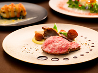 【着席パーティープラン・正餐スタイル】お魚・お肉のWメイン＋乾杯スパークリングワイン付・120分フリーフロー