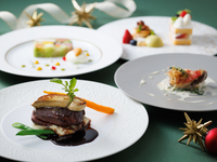 【Christmas 2026】Christmas Dinner  〈CourseLimited to December 24 & 25〉*** 18:00～ 19:30***