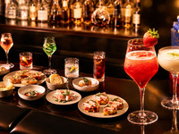 【期間限定】Xmas Italian Aperitivo｜選べるクリスマスカクテルセット+8種から選べるアンティパスティ4品＋90分フリーフロー