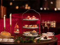 11月30日〜 Winter Strawberry Afternoon Tea ～苺と冬の香り～