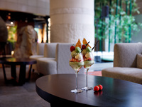 Pistachio and Strawberry Parfait "Soltice Rubis"​ | With coffee or tea